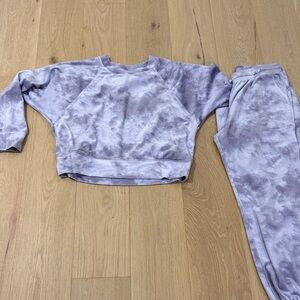Splendid Lavender Women’s Plush Pajama Set size medium